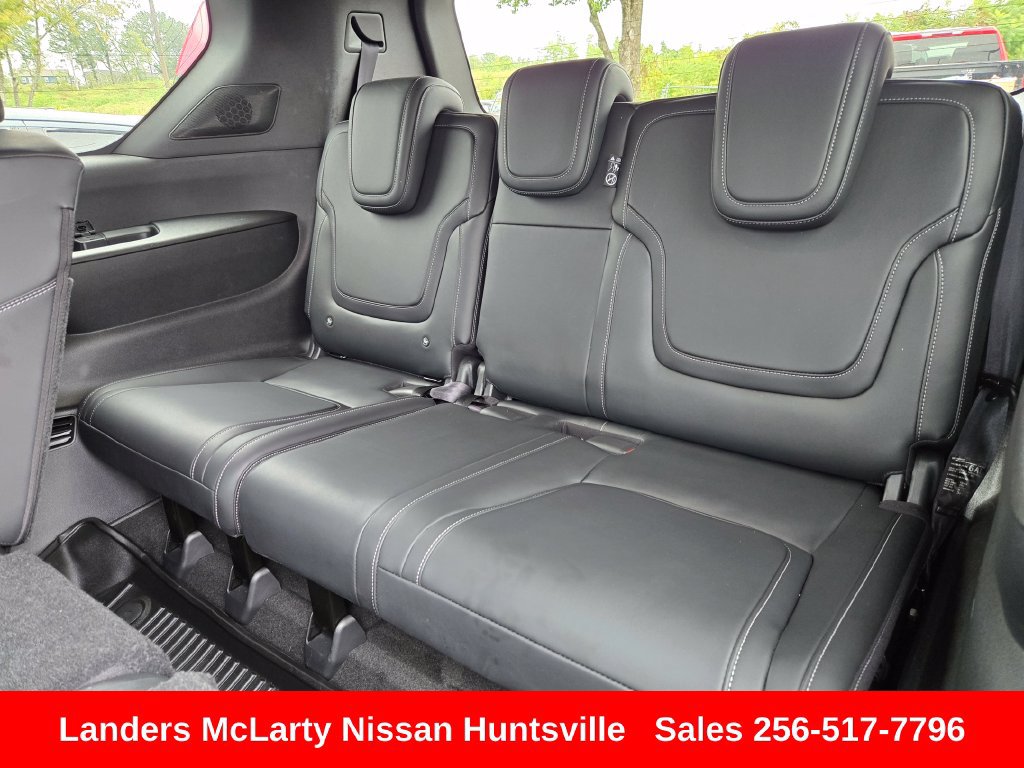 Used 2025 Nissan Armada PRO-4X w/ Pro-4X Premium Package AWD/4WD image 14