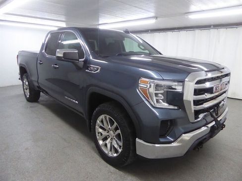 Used 2019 GMC Sierra 1500 SLE w/ SLE Value Package AWD/4WD image 1