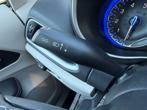 Used 2024 Chrysler Pacifica Touring-L image 21