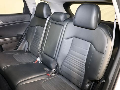 Used 2023 Kia Sportage SX FWD image 11
