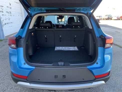 New 2025 Chevrolet TrailBlazer LT w/ Convenience Package image 12