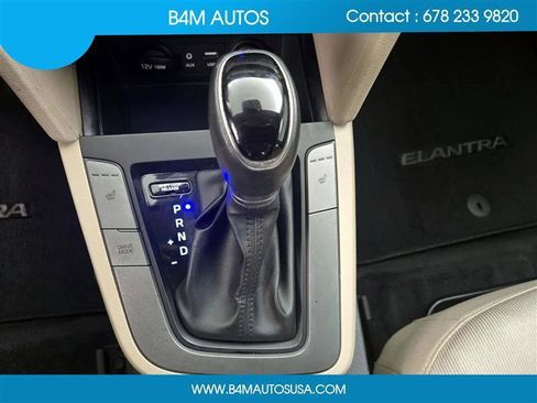 Used 2018 Hyundai Elantra Value Edition image 15