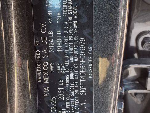 Used 2025 Kia K4 FWD image 36