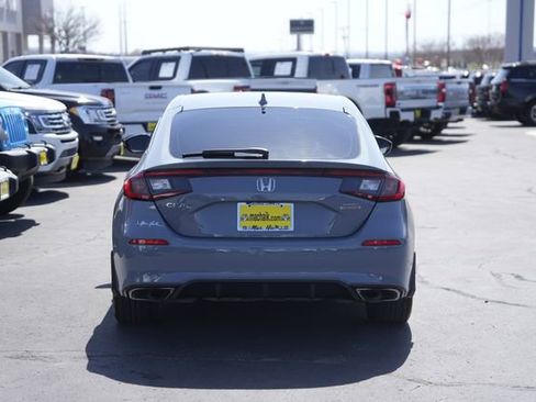 Used 2022 Honda Civic Sport Touring image 7