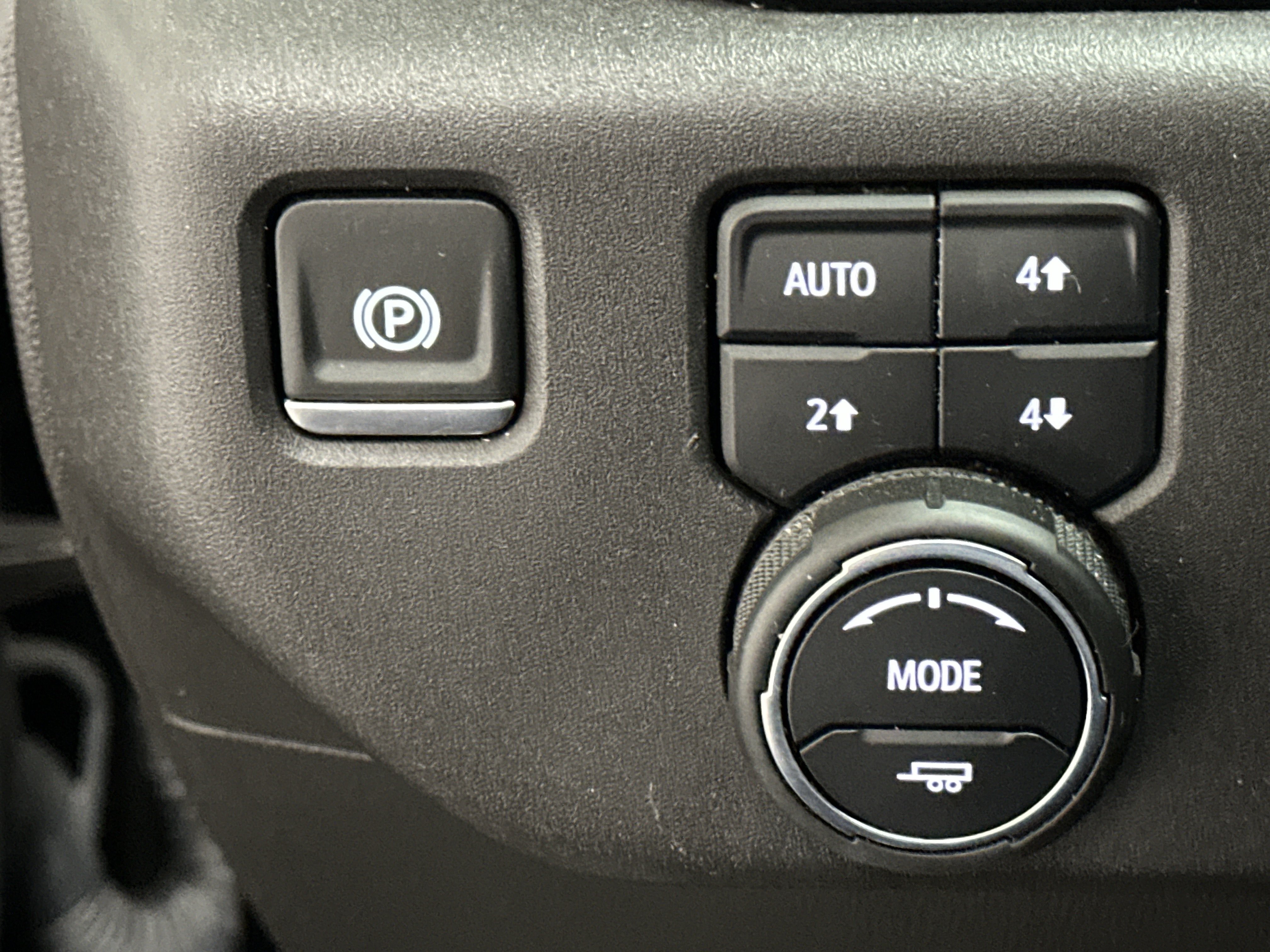 Used 2024 Chevrolet Silverado 1500 RST w/ Convenience Package II AWD/4WD image 36