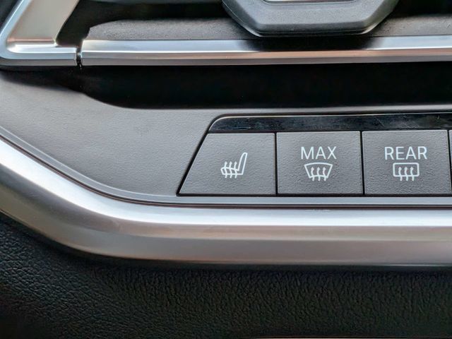 Used 2019 BMW X5 xDrive40i w/ Convenience Package AWD/4WD image 25