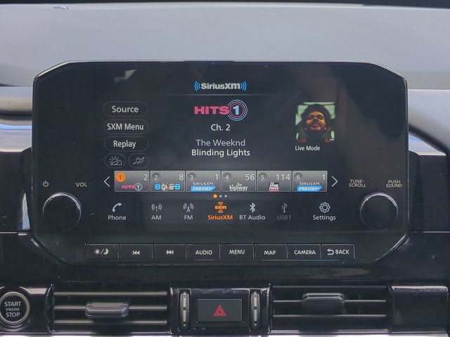 Used 2023 Nissan Pathfinder SL w/ SL Premium Package AWD/4WD image 18