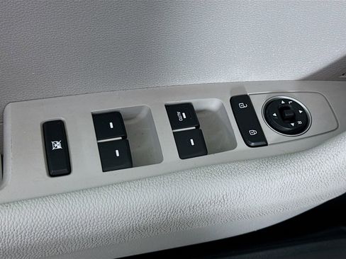 Used 2019 Hyundai Sonata SE w/ Cargo Package FWD image 18