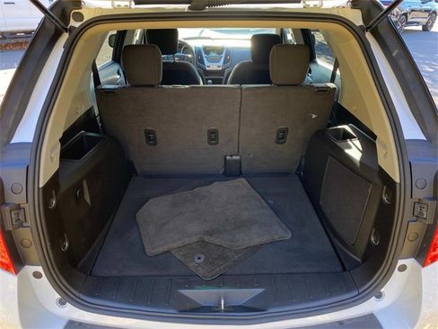 Used 2017 Chevrolet Equinox LS image 29