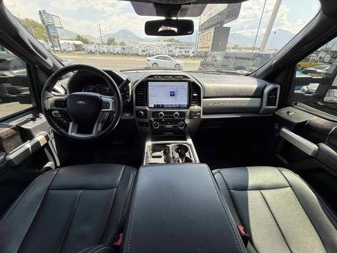 Used 2022 Ford F450 Lariat w/ Lariat Ultimate Package AWD/4WD image 19