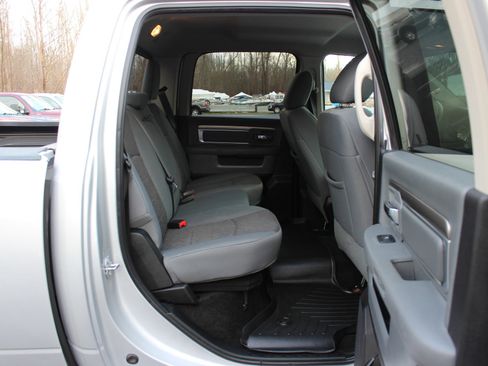 Used 2017 RAM 1500 Big Horn image 38