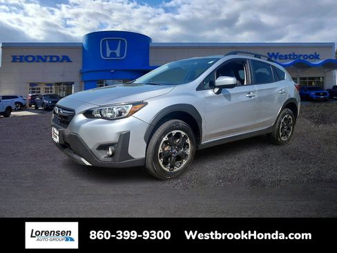 Used 2023 Subaru Crosstrek 2.0i Premium image 1