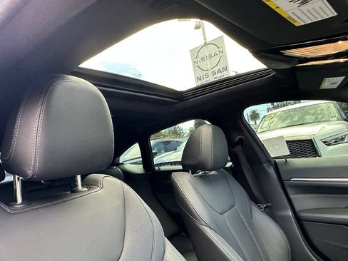 Used 2023 BMW i4 eDrive35 w/ Premium Package RWD image 18