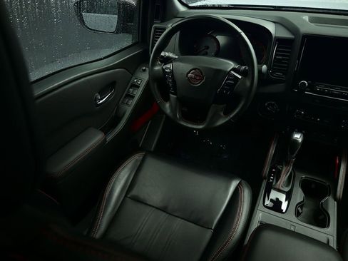 Used 2024 Nissan Frontier PRO-4X w/ Pro Premium Package image 15