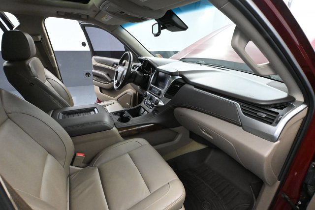 Used 2016 Chevrolet Tahoe LT w/ Luxury Package AWD/4WD image 47