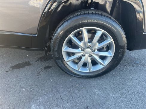 Used 2018 Jeep Cherokee Latitude image 19