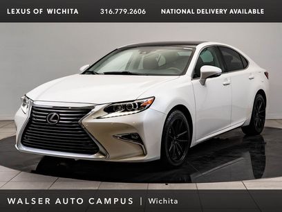 Used 2017 Lexus ES 350 w/ Navigation System Package