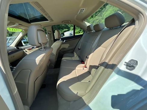 Used 2012 Mercedes-Benz C 300 4MATIC Sedan image 13