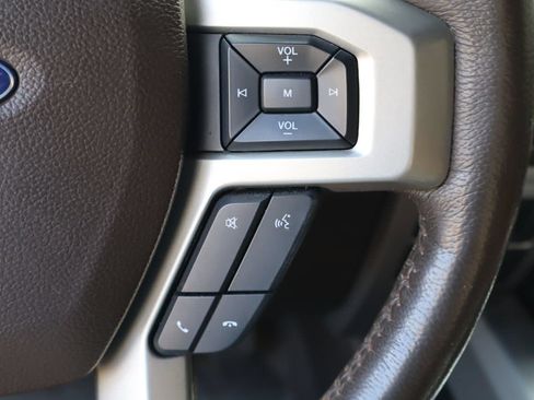 Used 2022 Ford F250 King Ranch w/ King Ranch Ultimate Package AWD/4WD image 13