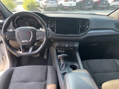 Used 2025 Dodge Durango GT AWD/4WD image 20