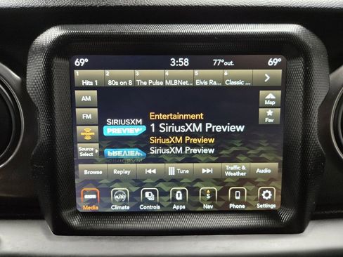 Used 2021 Jeep Wrangler Unlimited Sport image 23