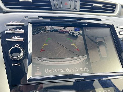 Used 2021 Nissan Murano Platinum w/ Cargo Package image 17