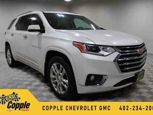 Used 2018 Chevrolet Traverse High Country image 1