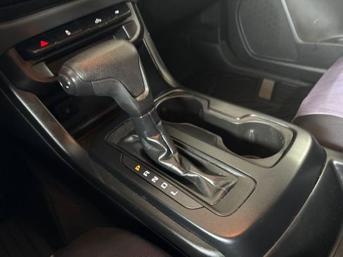 Used 2020 Chevrolet Colorado W/T w/ Custom Special Edition image 26