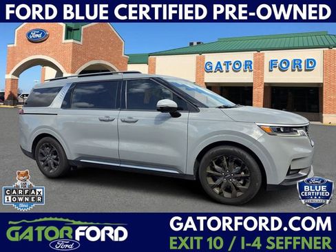 Used 2024 Kia Carnival SX FWD image 1