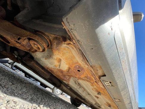 Used 1999 Cadillac Seville SLS w/ Personalization Pkg image 12