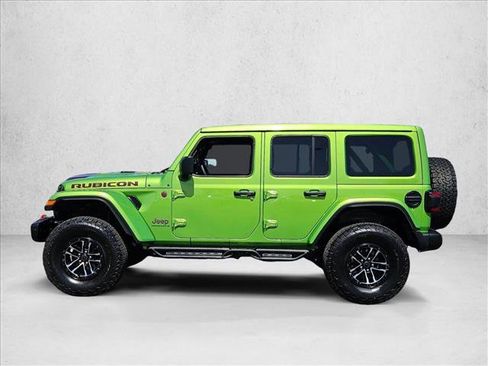 Used 2025 Jeep Wrangler Unlimited Rubicon AWD/4WD image 10