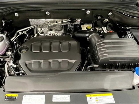 New 2026 Volkswagen Atlas SE image 13