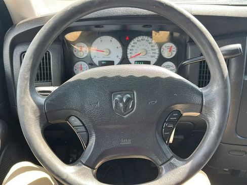 Used 2003 Dodge Ram 2500 Truck SLT image 17