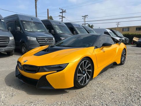 Used 2014 BMW i8 image 1