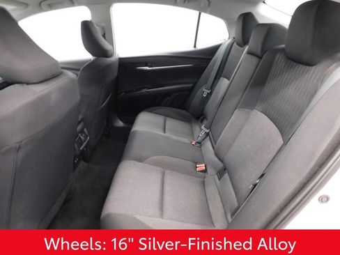 Used 2025 Toyota Camry LE image 23