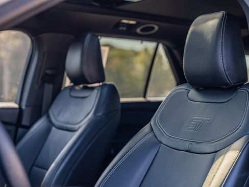 Certified 2024 Ford Explorer ST w/ Equipment Group 401A image 20