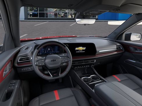 New 2027 Chevrolet Traverse RS w/ LPO, Floor Liner Package FWD image 15