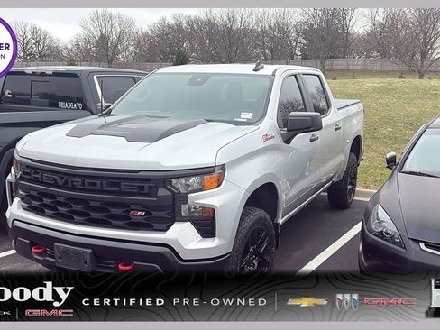 Certified 2022 Chevrolet Silverado 1500 Custom Trail Boss w/ LPO, Dark Essentials Package image 1