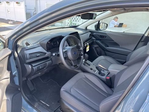 Certified 2025 Subaru Crosstrek 2.0i Premium image 8