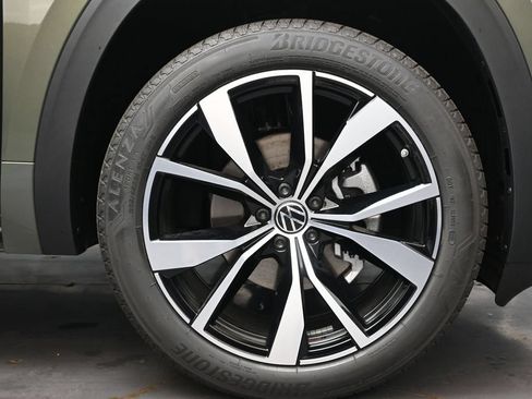 New 2026 Volkswagen Atlas SEL Premium R-Line AWD/4WD image 10