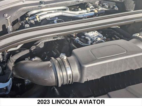 Used 2023 Lincoln Aviator Reserve w/ Equipment Group 201A AWD/4WD image 32