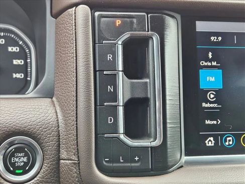 Used 2021 GMC Yukon Denali w/ Denali Premium Package AWD/4WD image 12