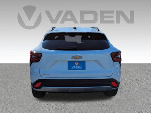 New 2026 Chevrolet Trax LT w/ LT Convenience Package image 26