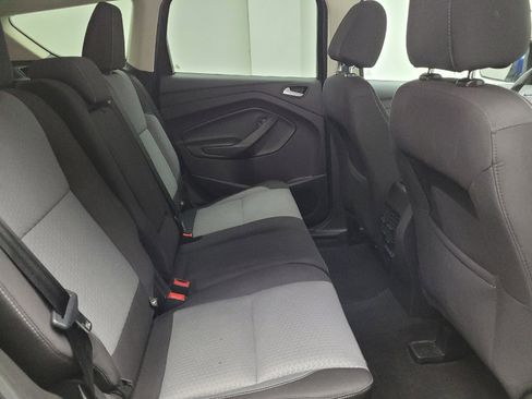Used 2017 Ford Escape SE w/ SE Cold Weather Package AWD/4WD image 19