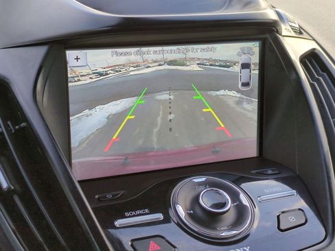 Used 2019 Ford Escape Titanium w/ U9j03 - Titanium Tow Package image 32