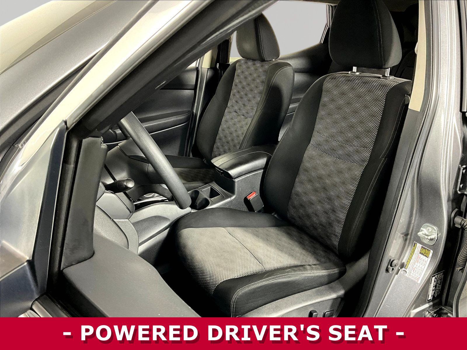 Used 2019 Nissan Rogue Sport SV AWD/4WD image 21
