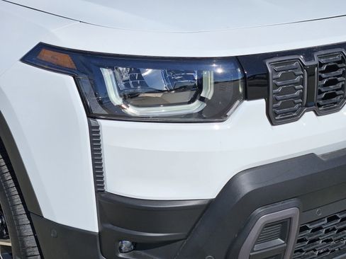 New 2026 Jeep Cherokee Overland AWD/4WD image 9