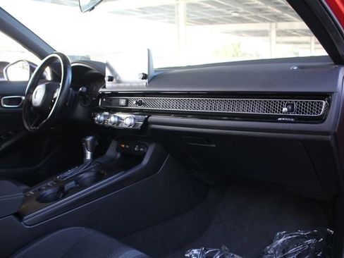 Used 2022 Honda Civic Sport image 24