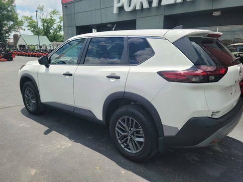 Used 2022 Nissan Rogue S FWD image 8