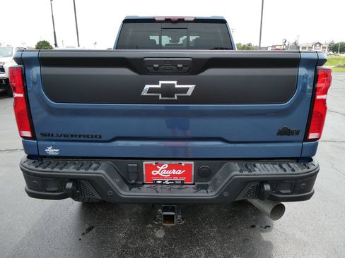 Certified 2024 Chevrolet Silverado 2500 ZR2 w/ ZR2 Bison Edition AWD/4WD image 6
